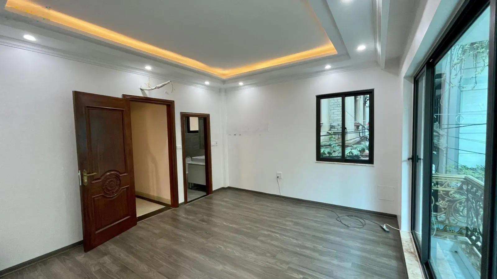 Cực Hot, nhà đẹp long lanh 41m2 x 6 tầng thang máy, full nội thất xịn sò, phố Phan Kế Bính, Ba Đình