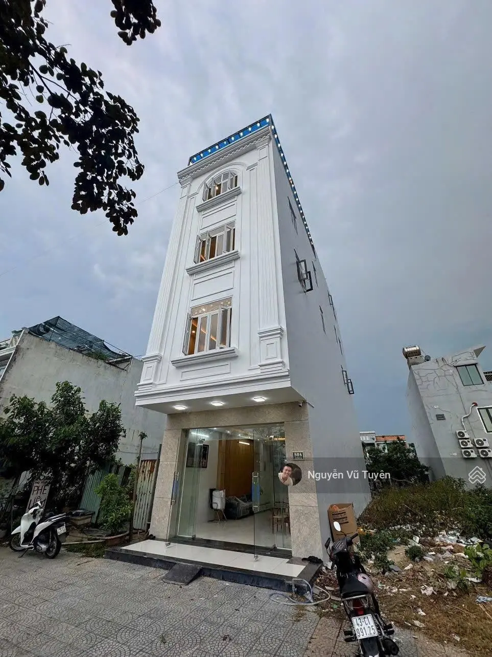 Bán căn hộ 5 tầng Đường Trường Sa - Đà Nẵng
