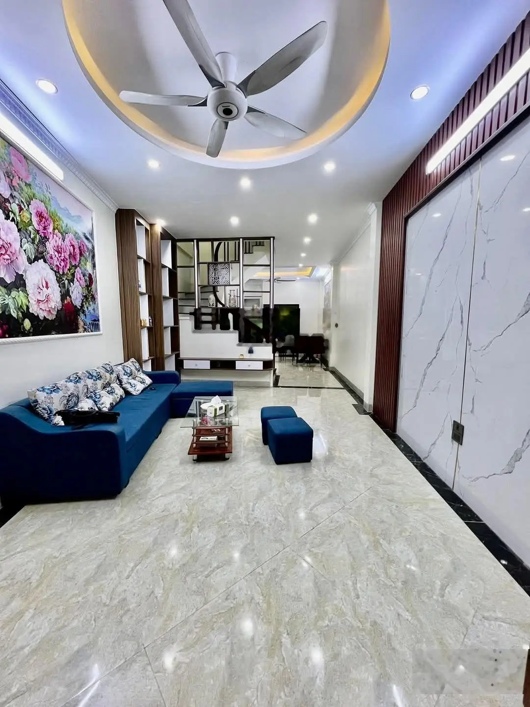 Bán nhà phố Nguyễn An Ninh, phân lô 49m2 * 5 tầng * 6PN * 8,6 tỷ. Ba gác đỗ cửa, 2 thoáng, gần phố