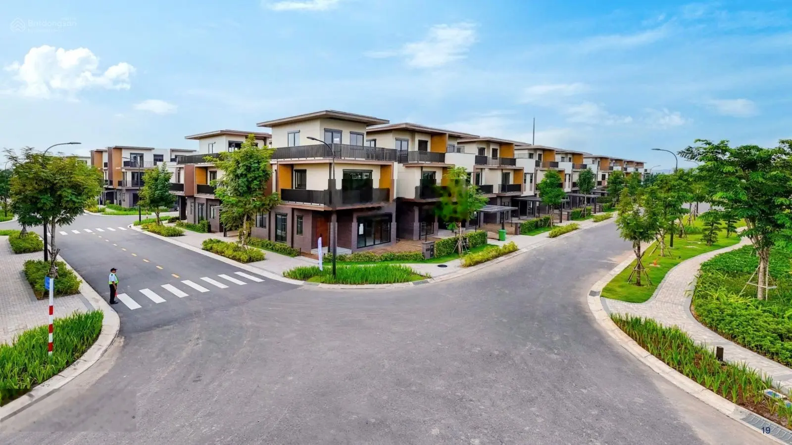 Homie 9 đại lý sở hữu các mã căn độc quyền, giá tốt tại Izumi City. Bán căn TH2 chỉ 7,1 tỷ
