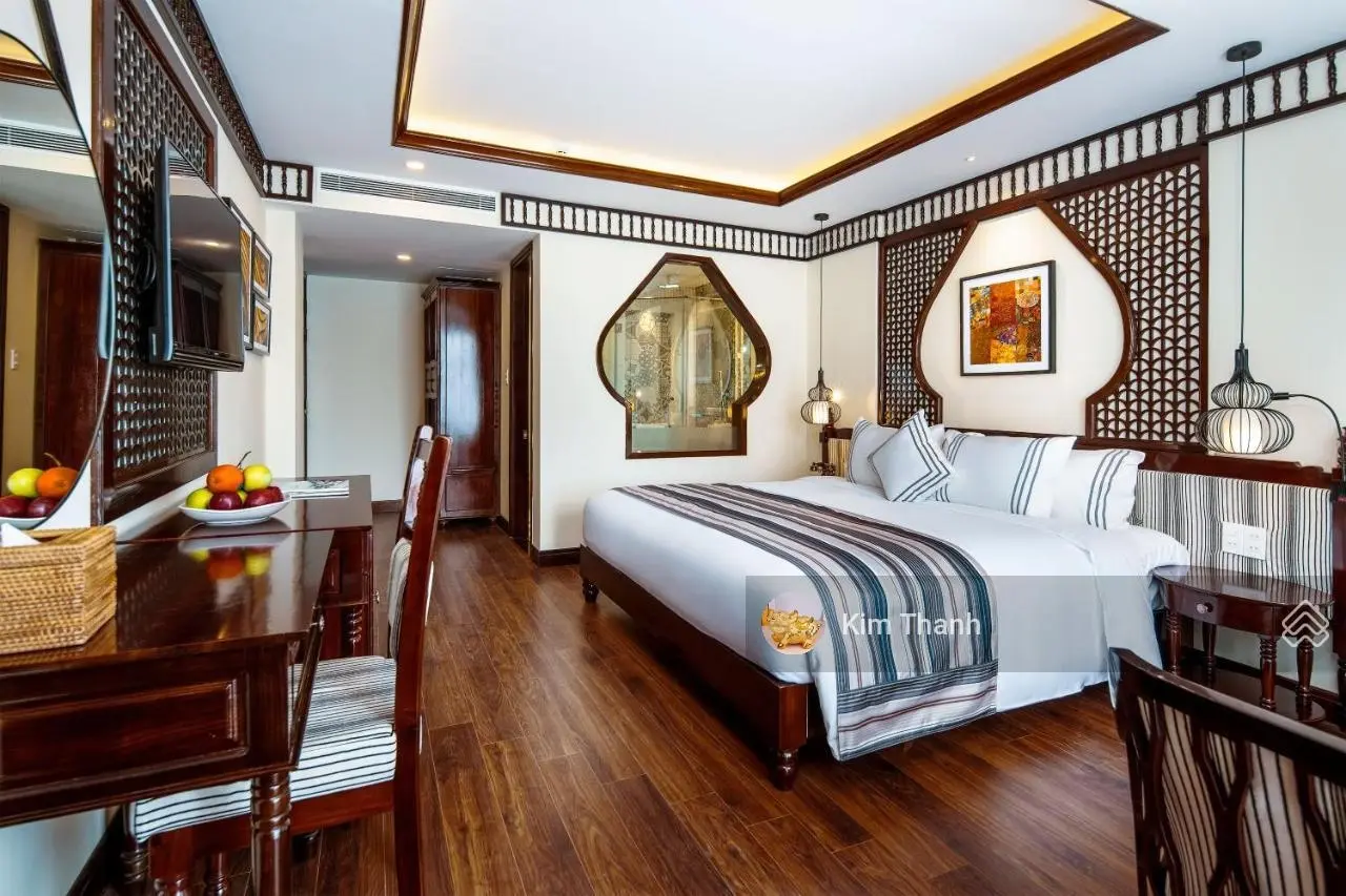 Bán Khách Sạn 4 Sao Hội An View Lúa 60 Phòng 8 Tầng Hồ Bơi Vô Cực Doanh Thu LớnTLChính Chủ