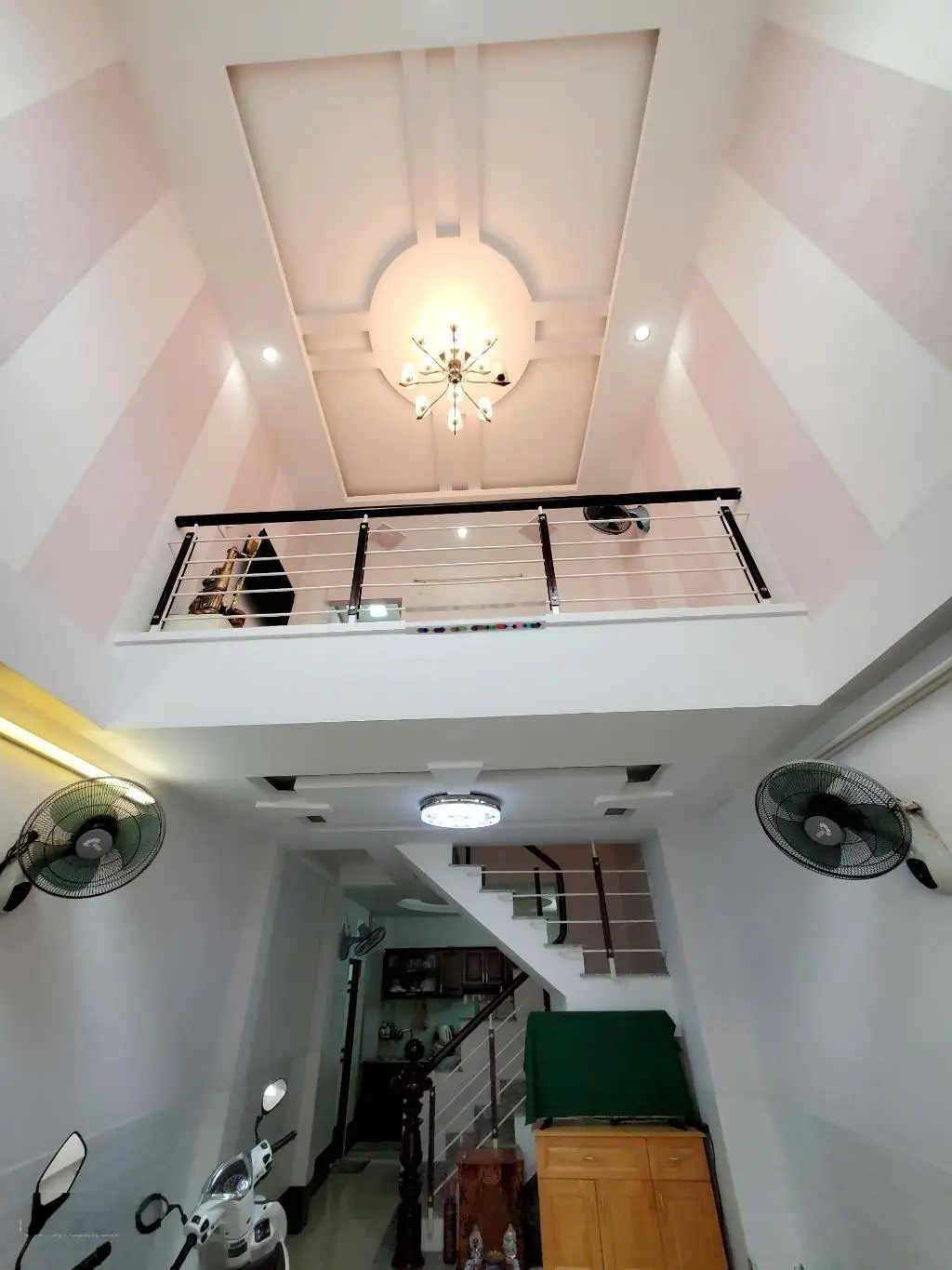 Gấp, nhà 5 tầng BTCT, HXH Thích Quảng Đức, phường 5, Phú Nhuận, 40 m2, 3,5m, nở hậu 5,5m x 10m