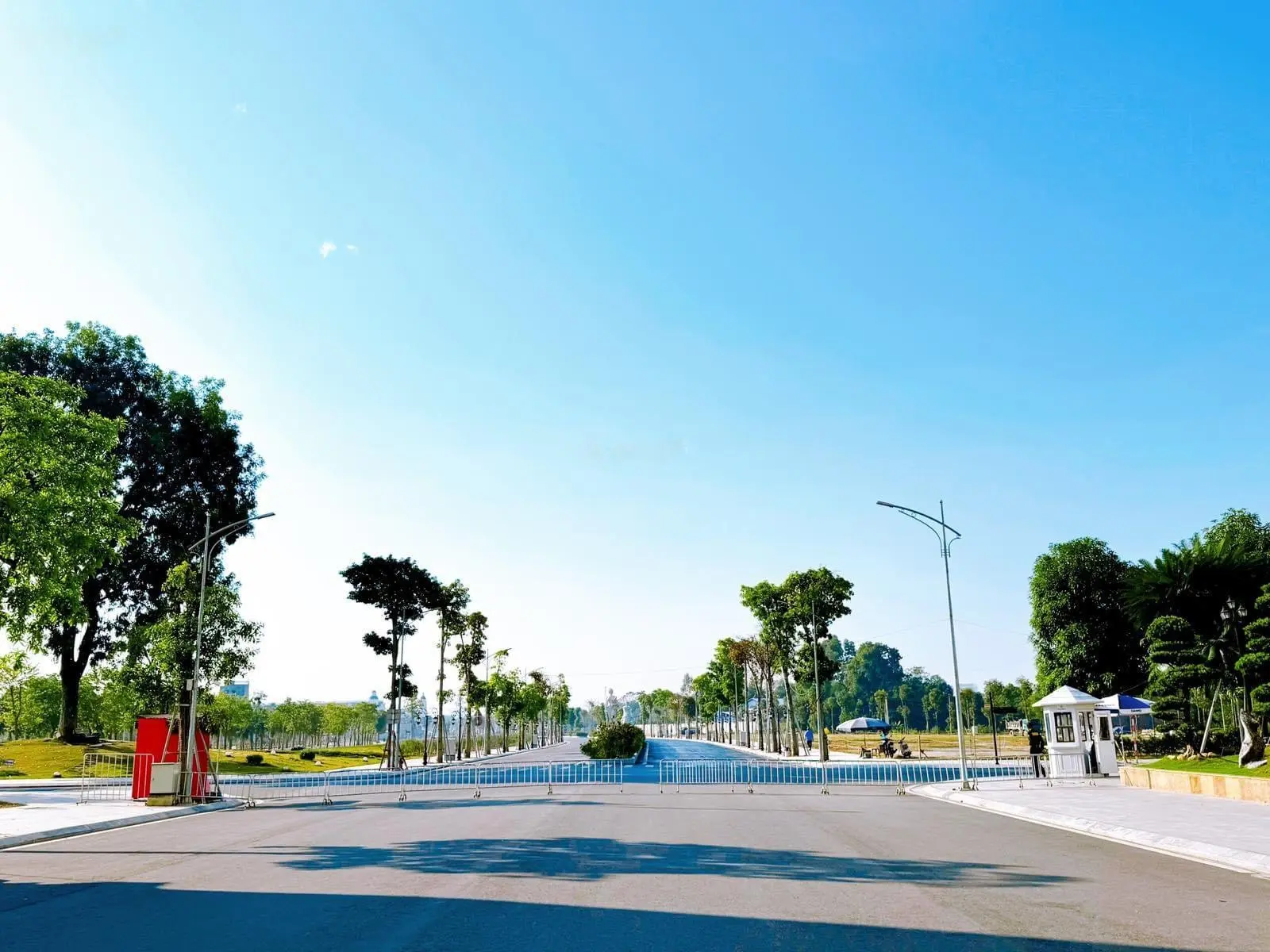 Mua đất ngay, sổ đỏ trao tay - quyền sở hữu vĩnh viễn