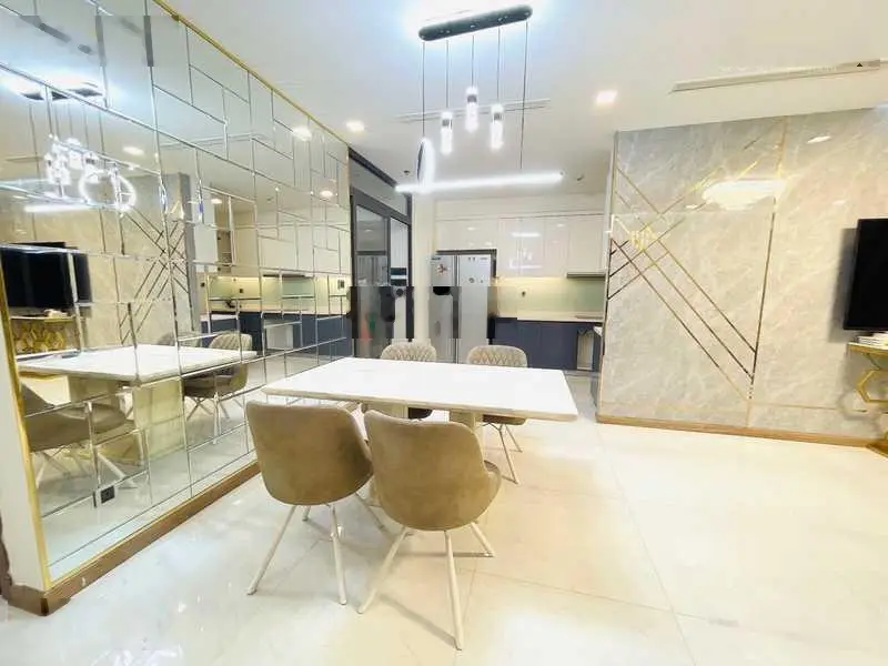 DỌN QUA SỐNG VỚI CON TRAI CẦN NHƯỢNG LẠI CHUNG CƯ