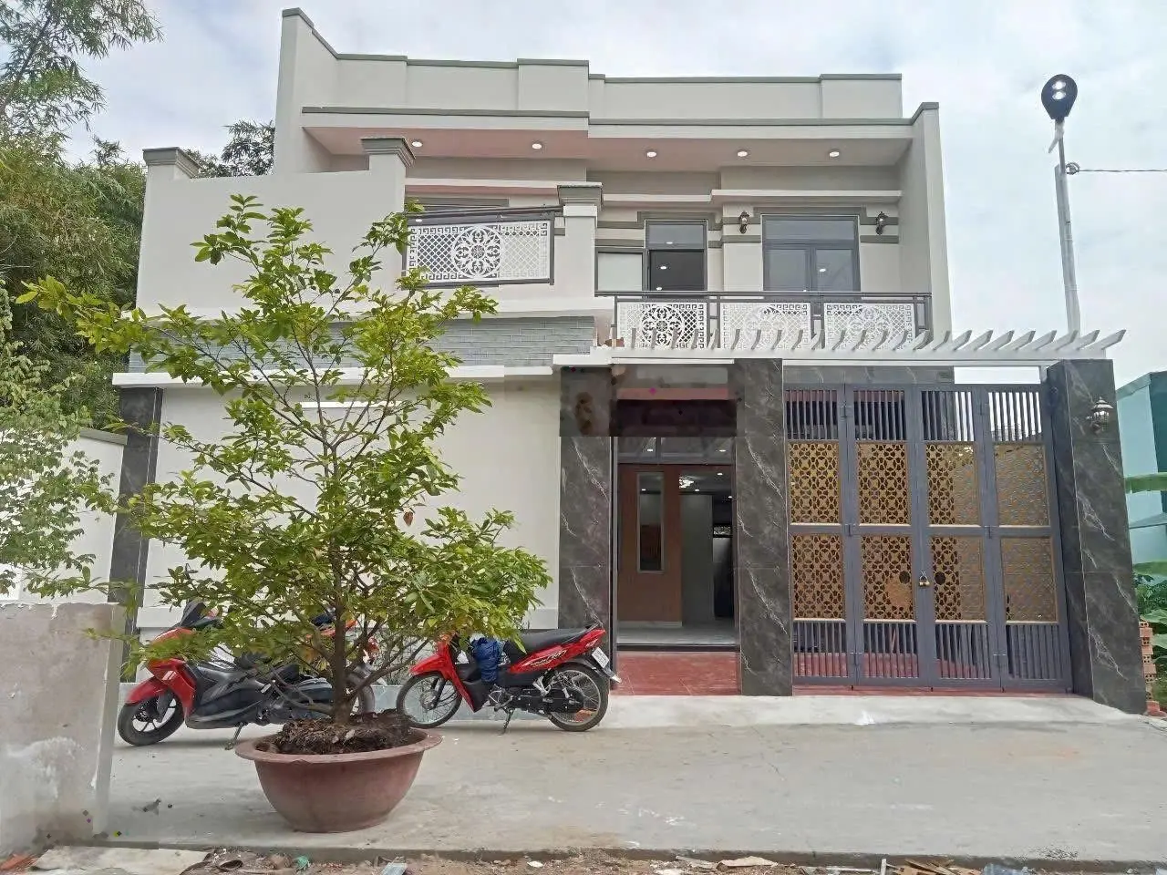 Bán nhà khu phố 3, hẻm VL Sơn Hằng. Gần chợ Quang Thắng - ngã tư Nguyễn Khuyến