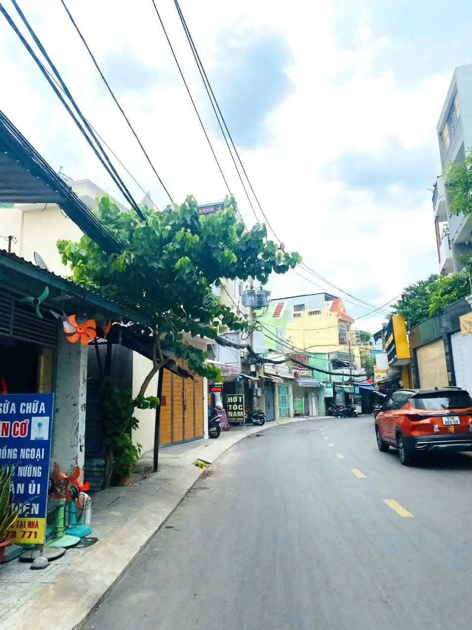 Cần bán nhà mặt tiền 96 Nguyễn Văn Công, Phường 3, Quận Gò Vấp
