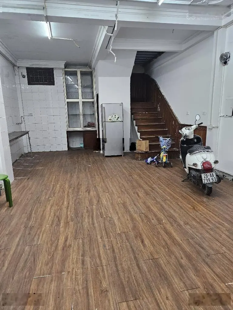 Bán nhà mặt phố pháo đài láng - vip đống đa - kinh doanh sầm uất ngày đêm-52m 5 tầng mt 4.2 17.6 tỷ