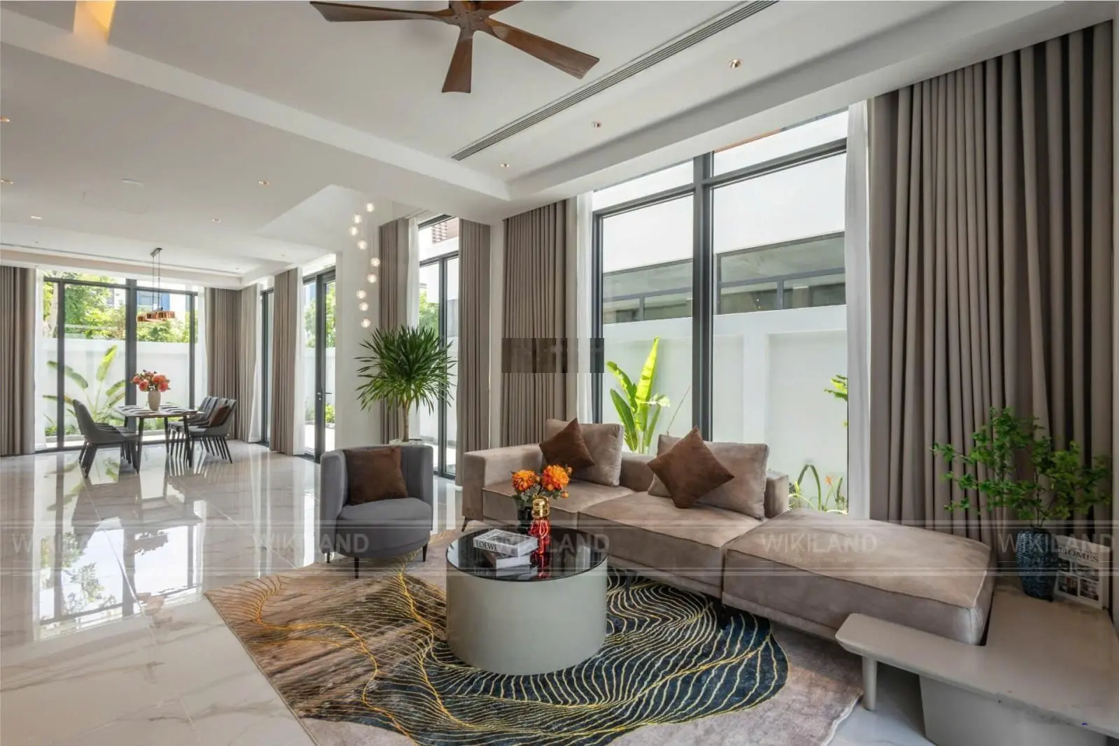 HOT: Chủ nhà cần tiền bán gấp căn Biệt thự 185m2, xây 3 tầng, SHLD tại Bãi Trường, giá chỉ 21.8 tỷ