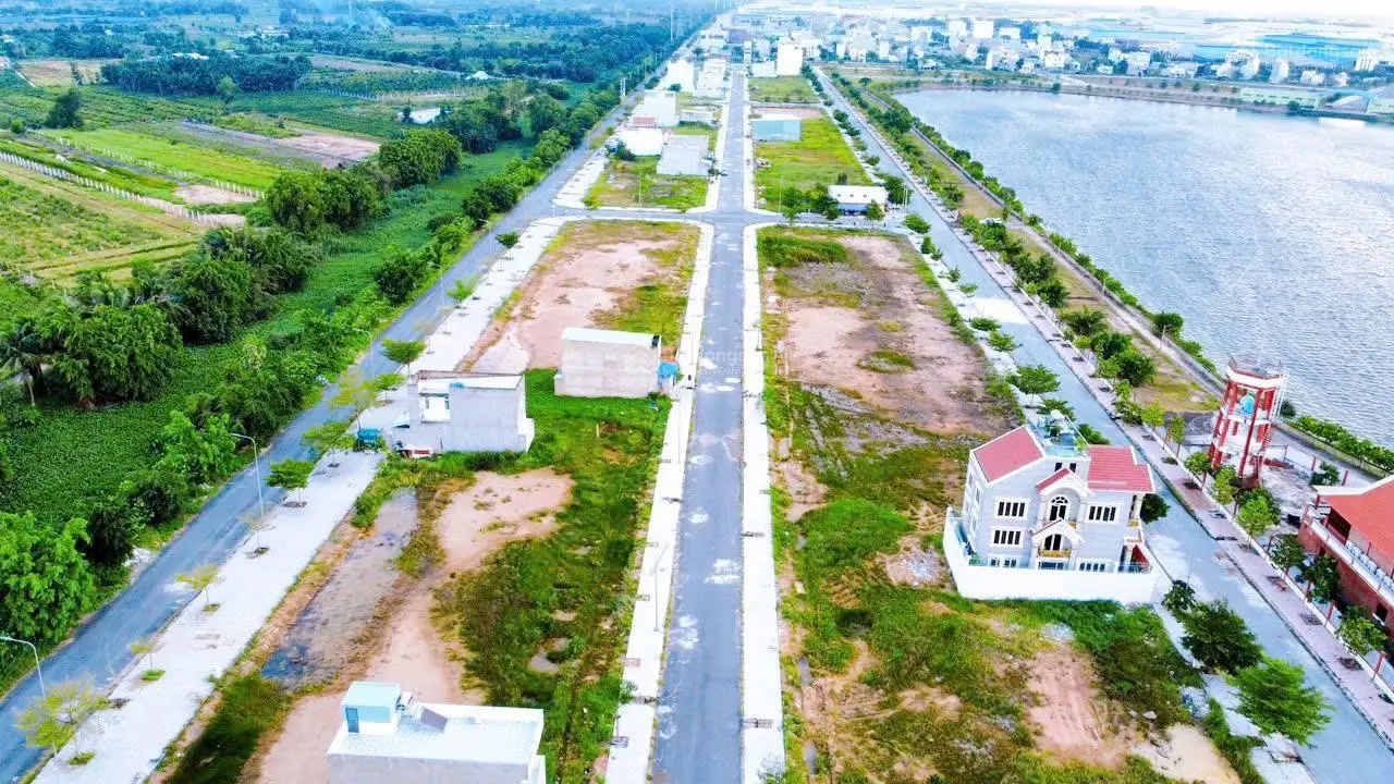 Bán đất chính chủ Tân Đô nhanh tay sở hữu ngay lô đất đẹp nhất dự án