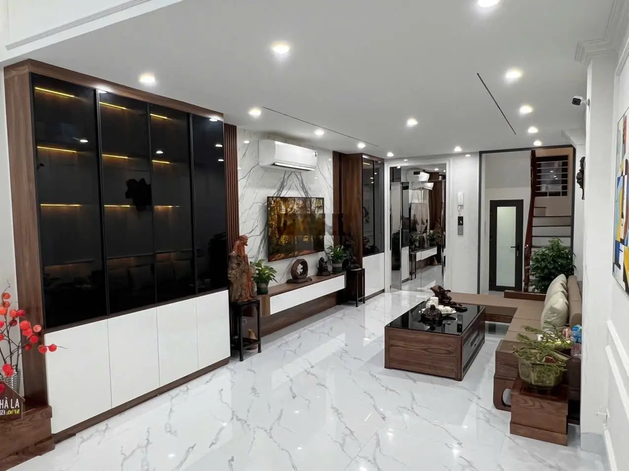 Mặt phố đàm quang trung 45m2 6 tầng thang máy vỉa hè rộng kinh doanh tốt
