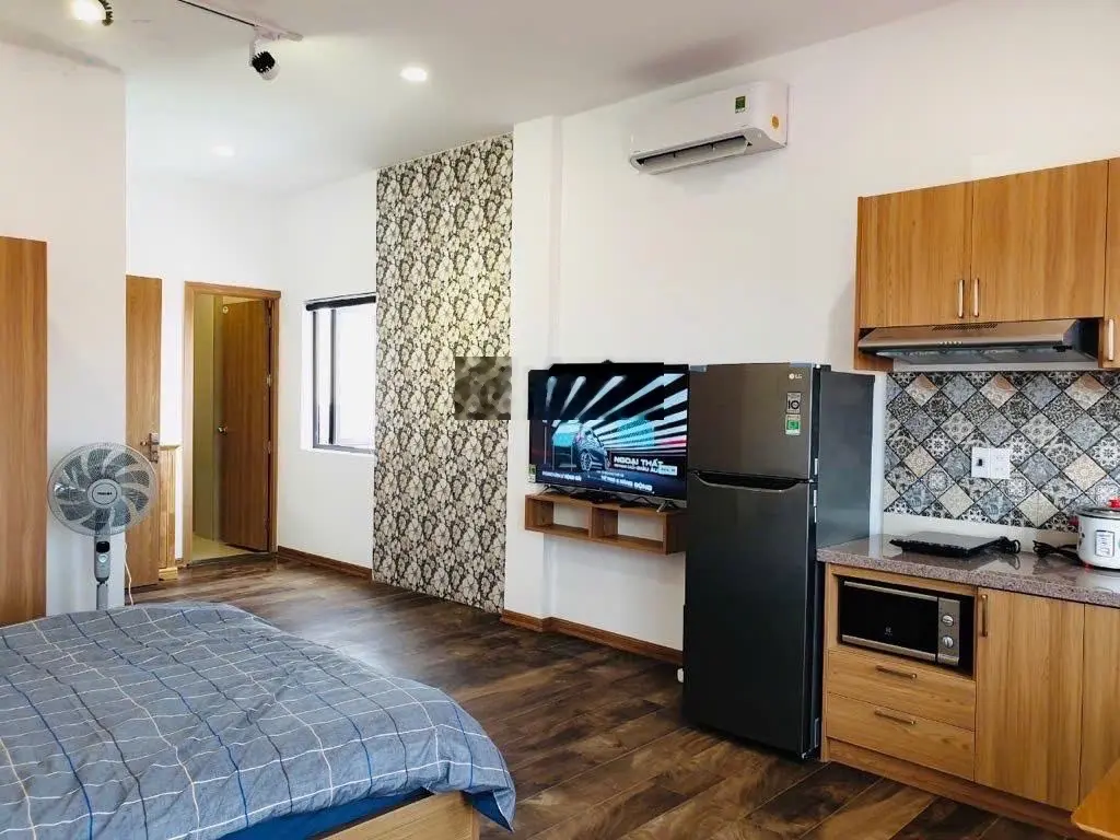 Sát biển Giảm 1 tỷ! Bán tòa căn hộ 5 tầng, 125.9m2, 8.55 tỷ, MT Nguyễn Cơ Thạch, Q. Ngũ Hành Sơn
