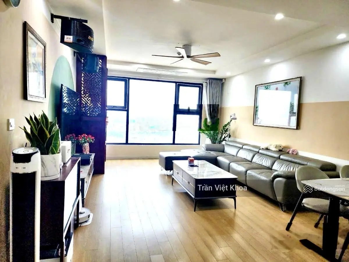 Bán căn hộ lacasta 84m2 - view thoáng - full nội thất cao cấp - chỉ 6 tỷ