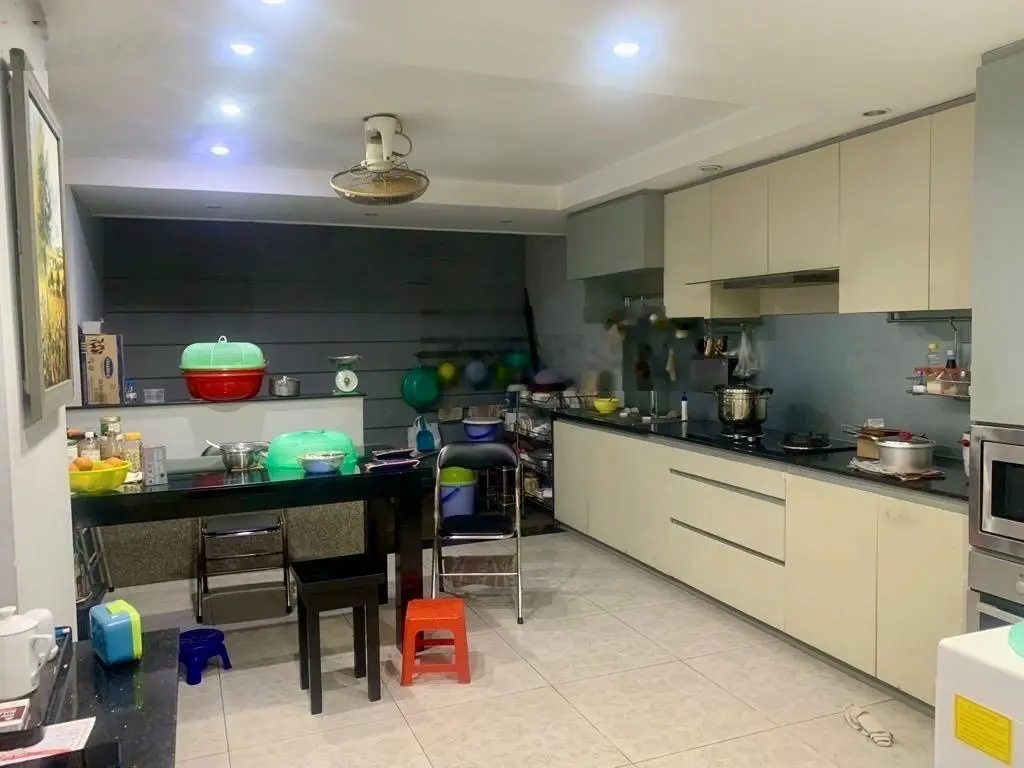 Nhà đẹp Emart Phan Huy Ích 89m2 5 Tầng Hẻm Xe Hơi chỉ Nhỉnh 7 Tỷ