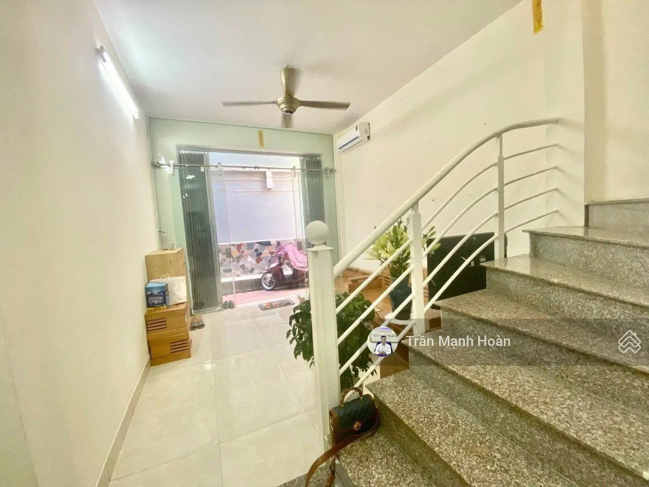 Tôi chính chủ bán nhà cạnh tòa CC Văn Phú Victoria Phú La, Hà Đông, 36m2 ôtô đỗ gần. 3pn. Giá 5tỷ5