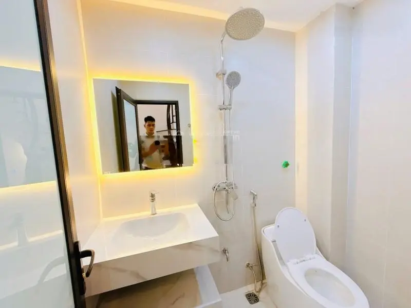 Bán nhà mặt phố tại phố khương thượng, 8,9 tỷ vnd, 57m2, 5pn, 5wc