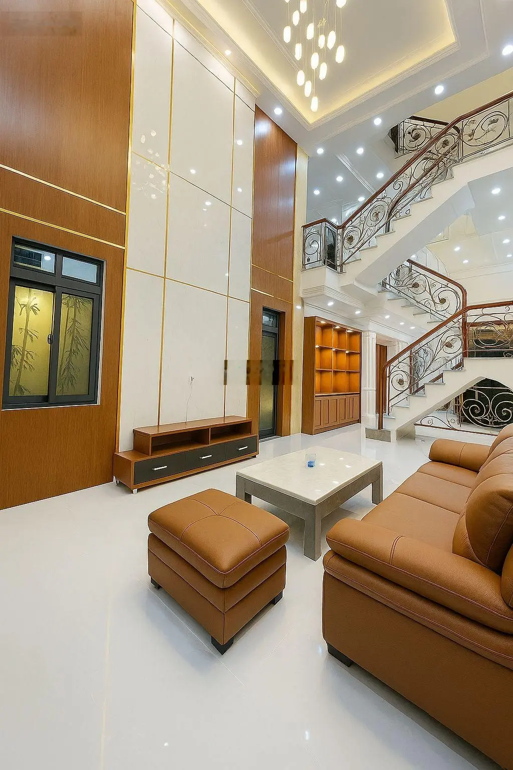 Gấp bán nhà mới đẹp 5 tầng 117m2 full nội thất - ngay chợ Hiệp Bình - Gigamall - Hiệp Bình Chánh