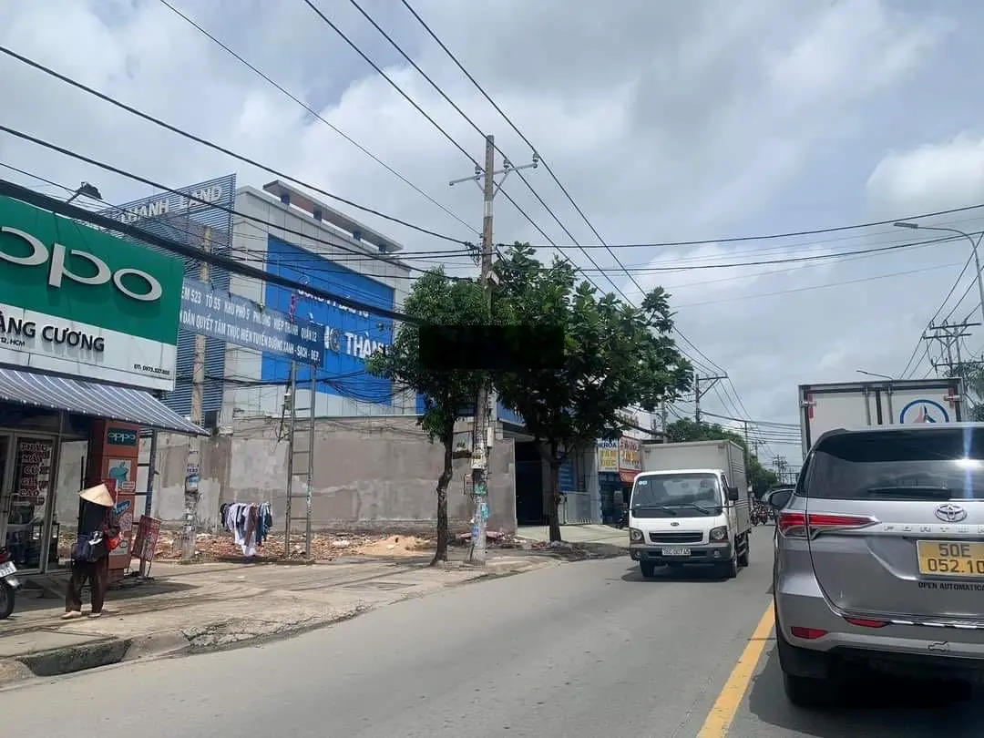 1200m2 nhà hàng MT Lê Văn Khương, F Hiệp Thành, Quận 12. Giá 83 tỉ