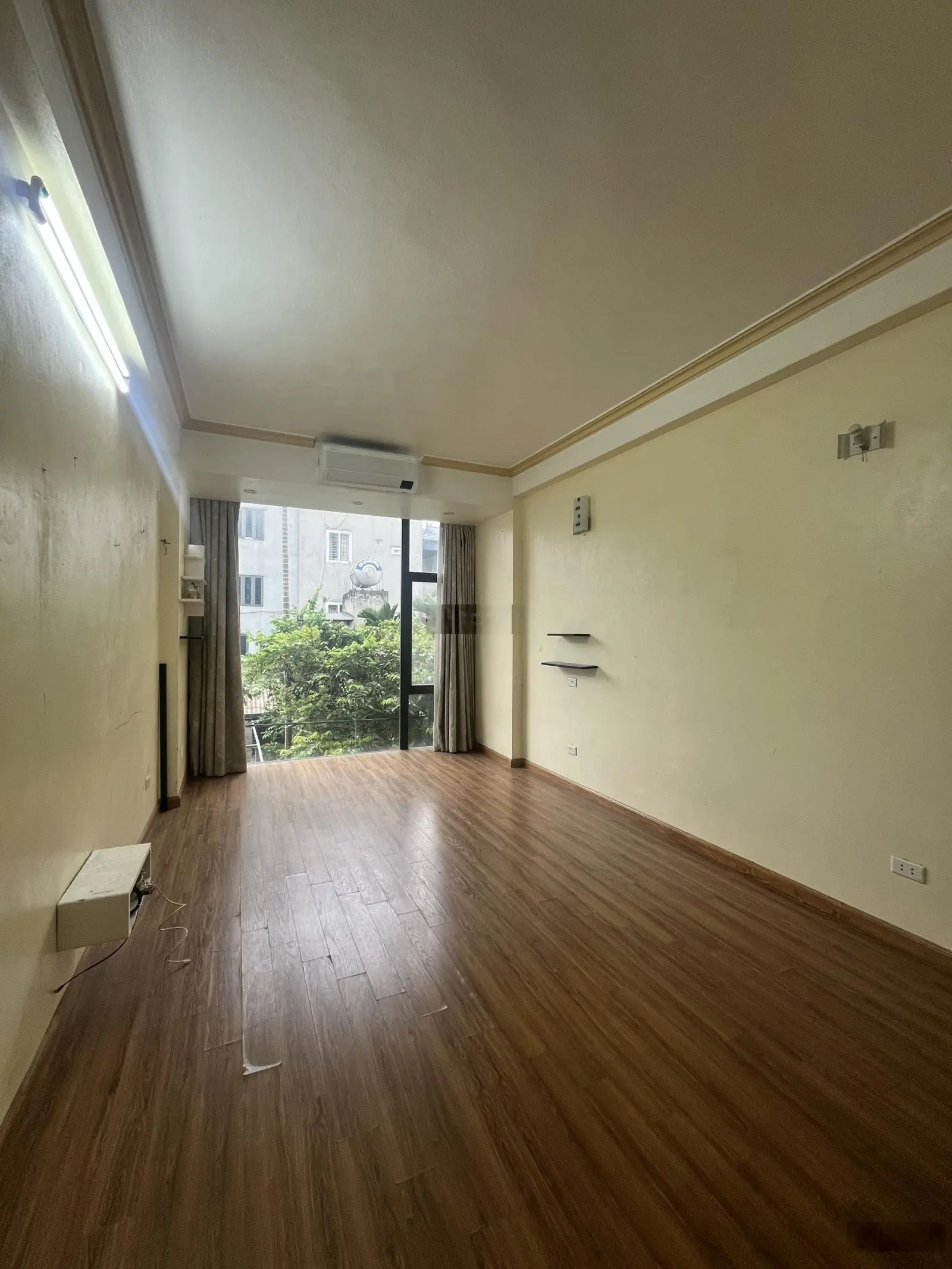 Bán nhà 40m2 x 5 tầng Phú Diễn, Bắc Từ Liêm, giá 7,5 tỷ