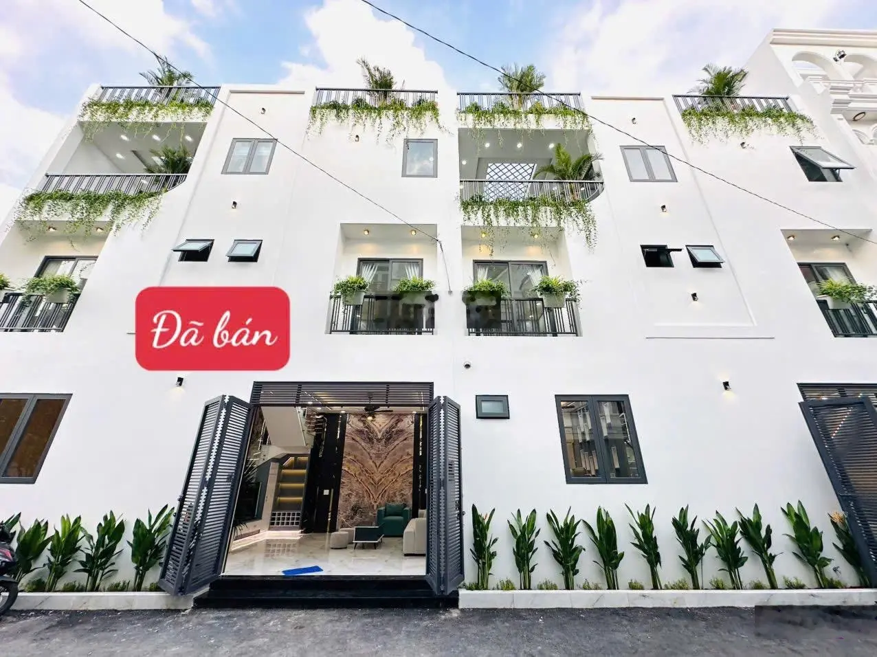 Bán Nhà 10m x 5m. Xây mới 3 lầu hẻm 10m chỉ sau nhà mặt tiền đường Liên Khu 2-5 P.Hiệp Thành
