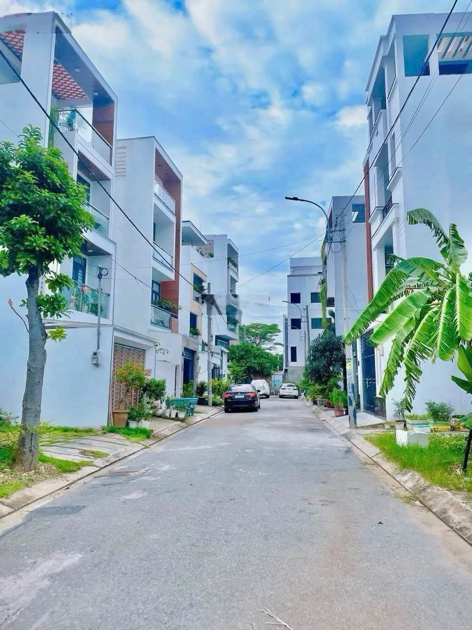 Bán đất hẻm 140/26 Vườn Lài giá rẻ 5.5mx14.8m