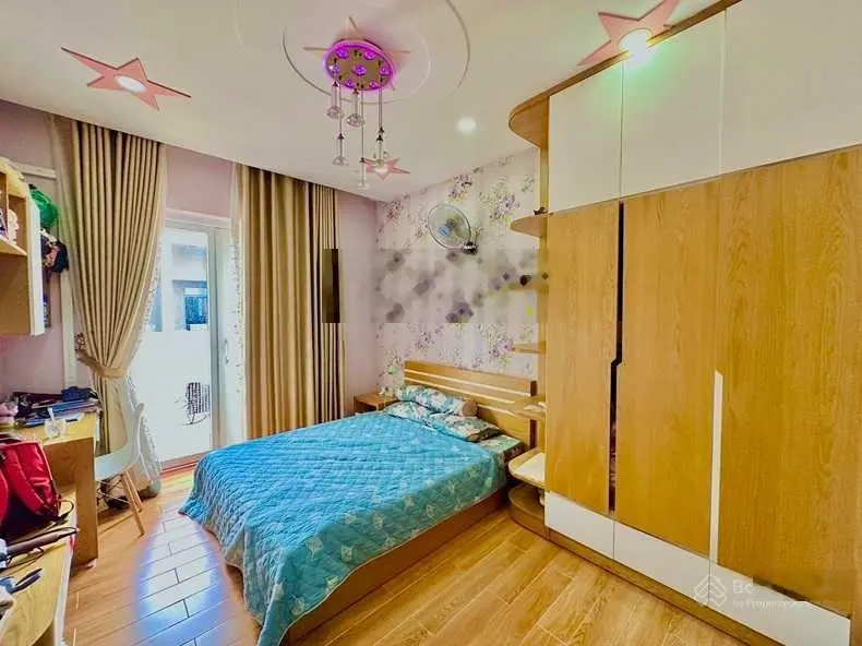 Bán biệt thự mi ni trung tâm Tân Sơn Nhì, Tân Phú, 120m2, 4 tầng, tặng nội thất