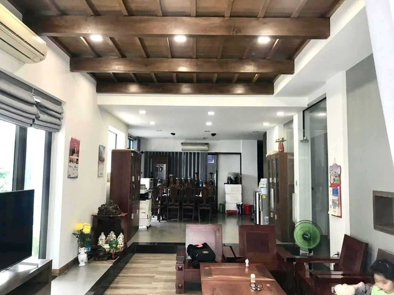 Biệt Thự Khu ven sông sau lưng Giga mall