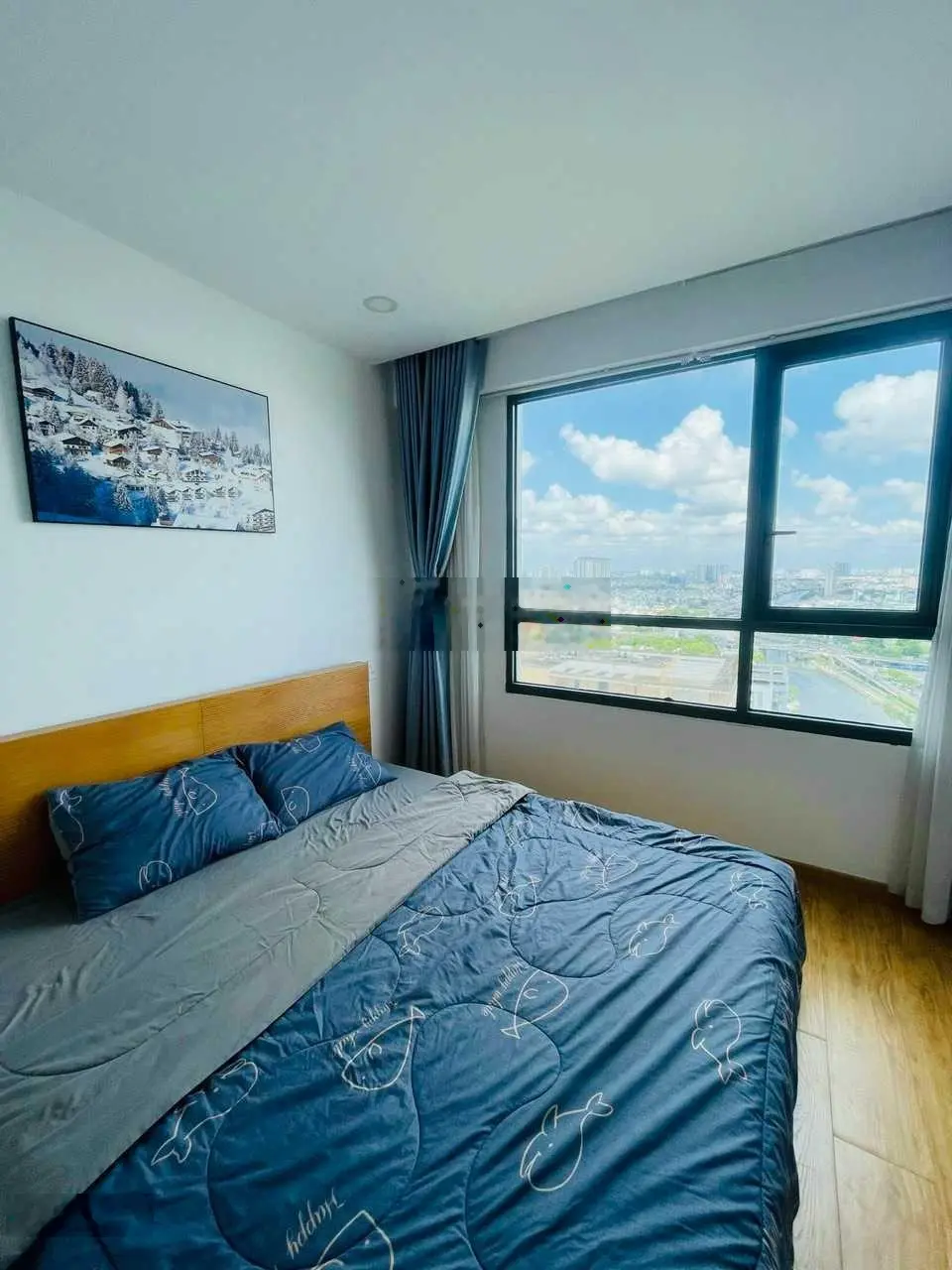 Chính Chủ bán căn hộ Gold View 2PN;2WC; View trọn Sông như hình; Full NT đẹp;Giá 4.9 tỷ; 0972 443 ***