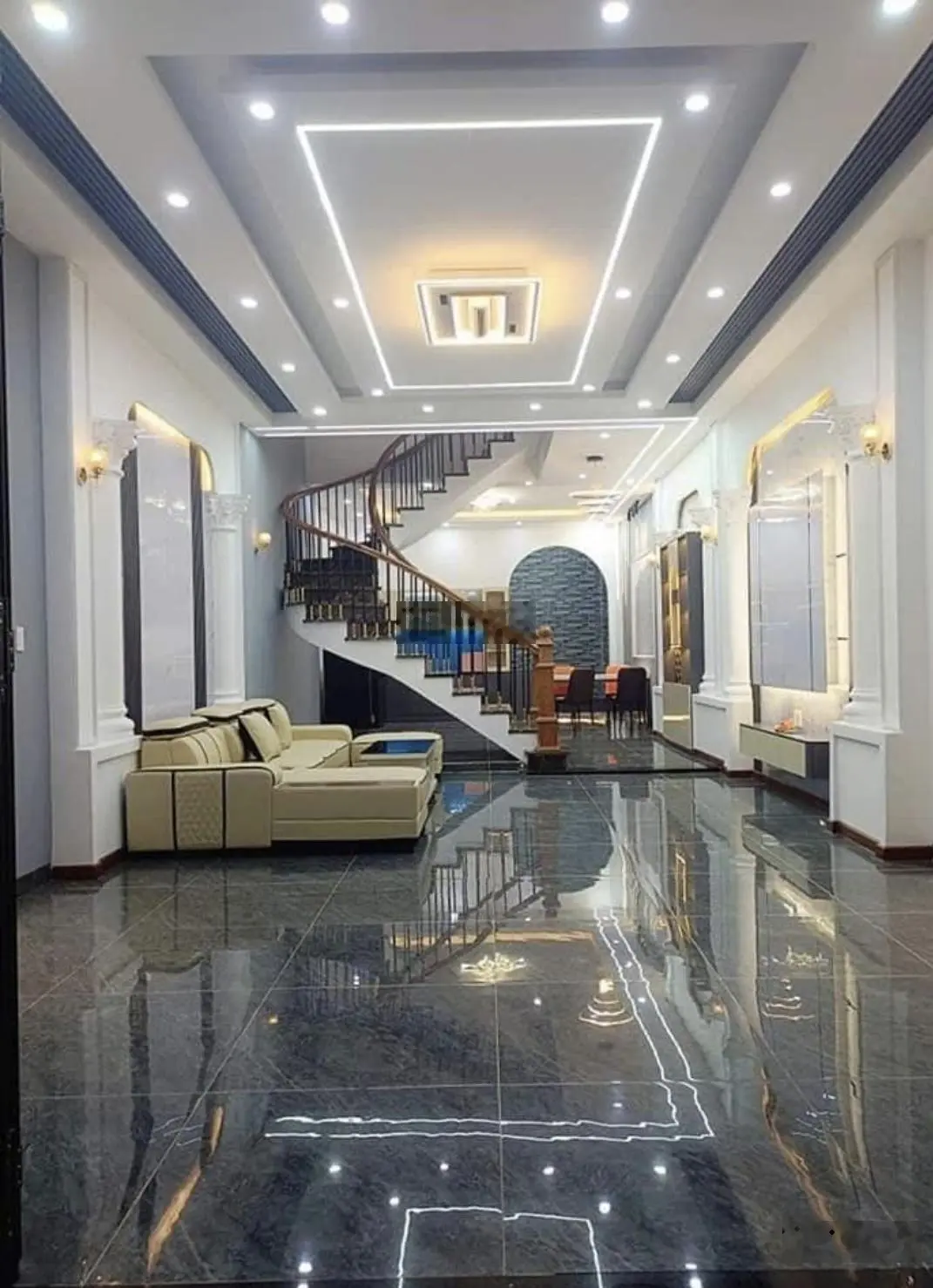 Liên Hệ Ngay! Cần Bán Gấp Nhà Bùi Văn Ba Quận 7, 1 Trệt 2 Lầu, DTSD 174m2 Sổ Hồng, Giá Chỉ 2.89 Tỷ