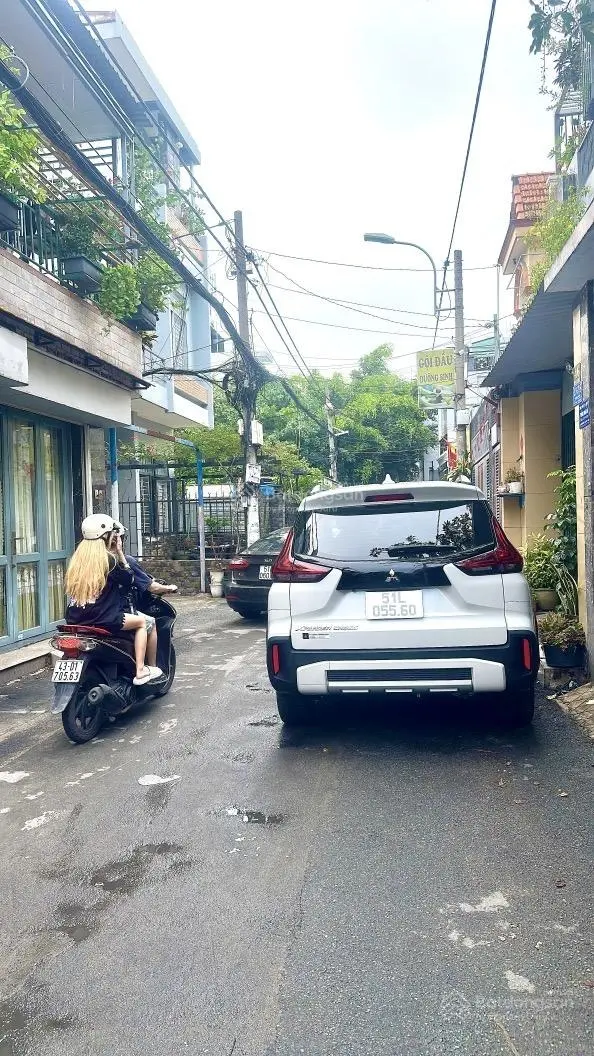 Căn siêu vip Thống Nhất - Gò Vấp - có thang máy nhập khẩu Ý - hiện đại không đụng hàng - 5 tầng mới