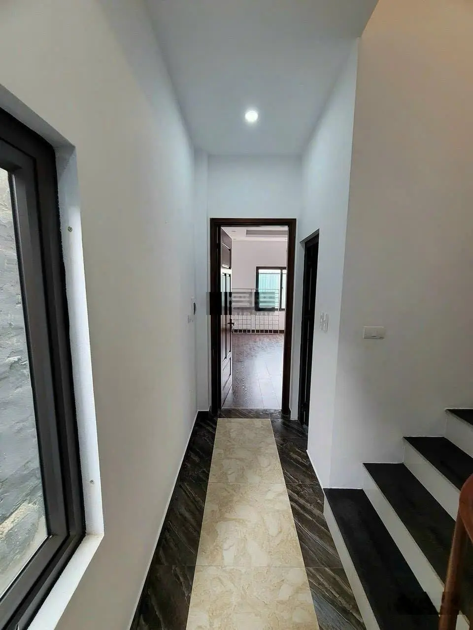 Bán nhà cách Yên Nghĩa 200m. 3 tầng*32m2. Full nội thất đẹp, chỉ việc đến ở. Ngõ rộng, ô tô đỗ cửa