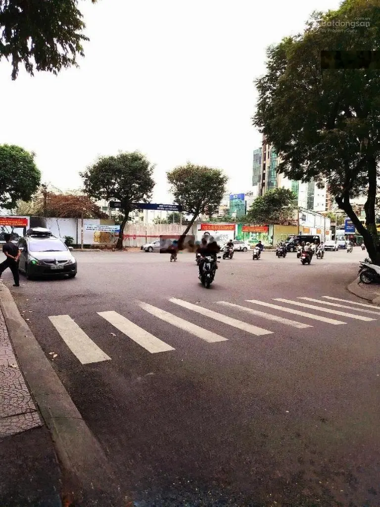 Mặt tiền KD vị trí đỉnh cao Cống Quỳnh Q1. Gần vòng xoay Cống Quỳng, thông số đẹp ngang hơn 4m