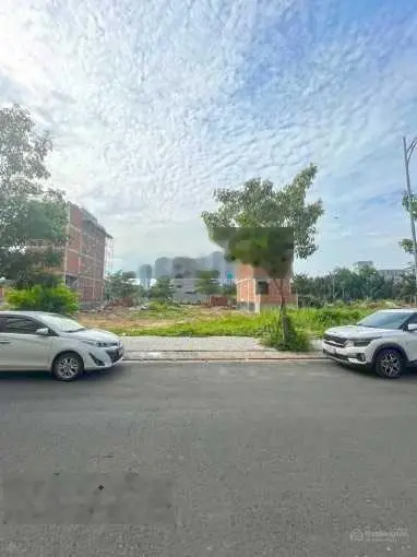 Chính chủ bán lô đất 90m2 đường Đào Trí, phường Phú Thuận Quận 7. Sổ riêng, XDTD