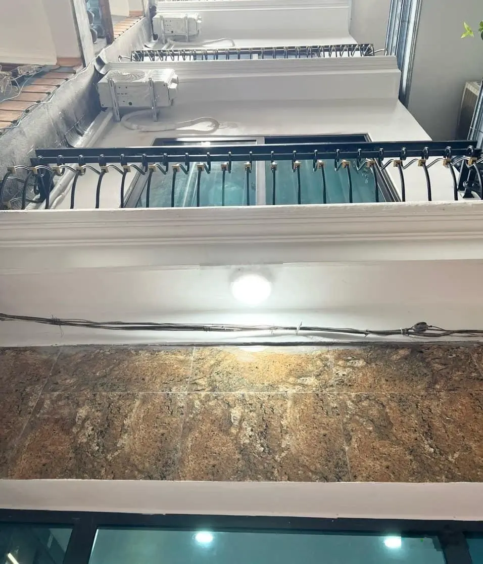 Bán Nhanh tây mỗ -33m2- 5 tầng - mt 4.5m- nhỉnh 4 tỷ- ngõ ô tô- nhà mới- chủ mót bán-giá yêu thương