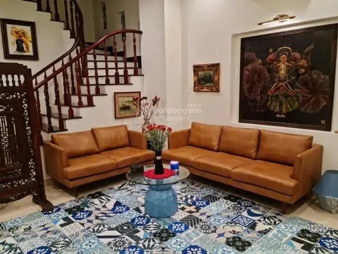 Nhà đẹp vào ỏ ngay - khuôn đất nở hậu đường nguyễn ngọc phương,bt -dt: 4,5x25 - giá 17,5 tỷ