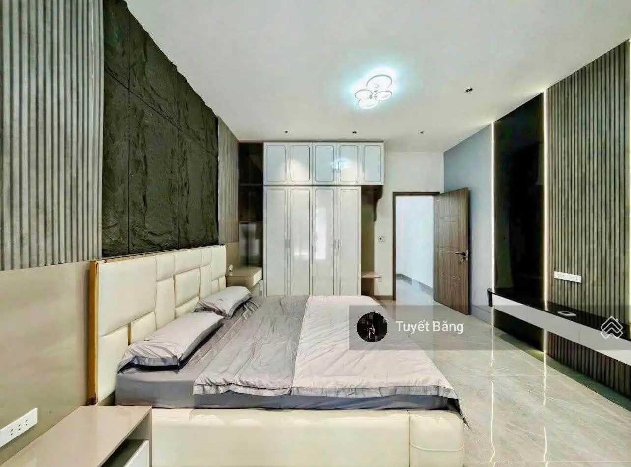Nhà đẹp giá rẻ Đ.Số 19,P.Hiệp Bình Phước, Tp.Thủ Đức. Giá chỉ 2 tỷ 8.Liền kề chợ Bình Phước.