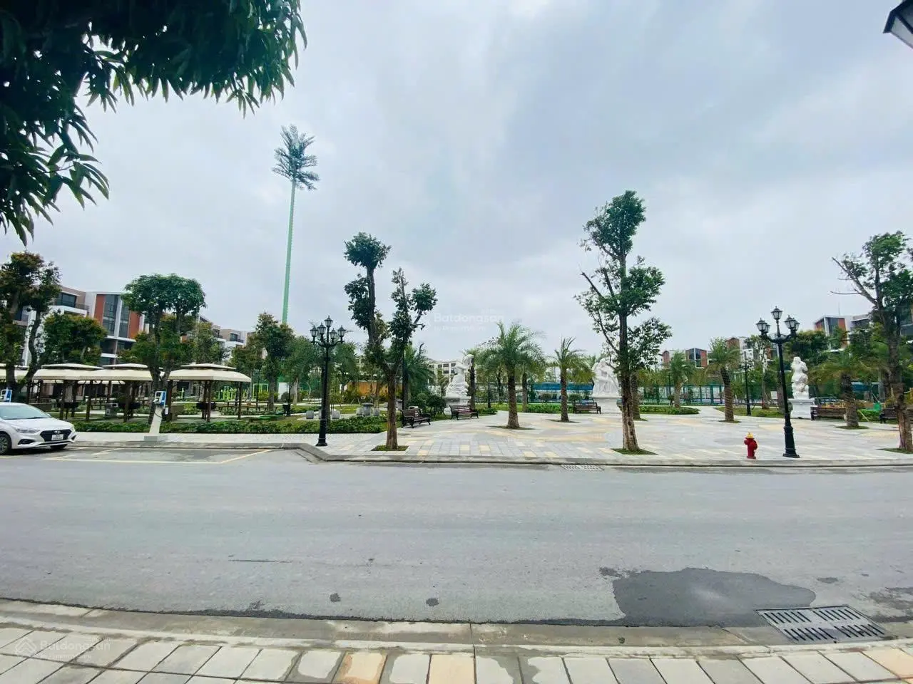 Bán gấp! căn liền kề áp góc ánh dương 4, view công viên, dt: 78m2, giá 12 tỷ rẻ nhất thị trường