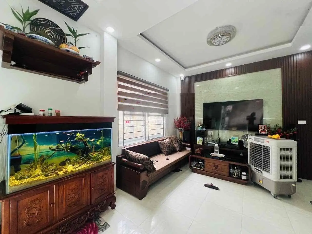 Bán nhà Quang Trung, Hà Đông, đầy đủ nội thất, ở ngay, lô góc, diện tích 34m, 4 tầng, mặt tiền 3,4m