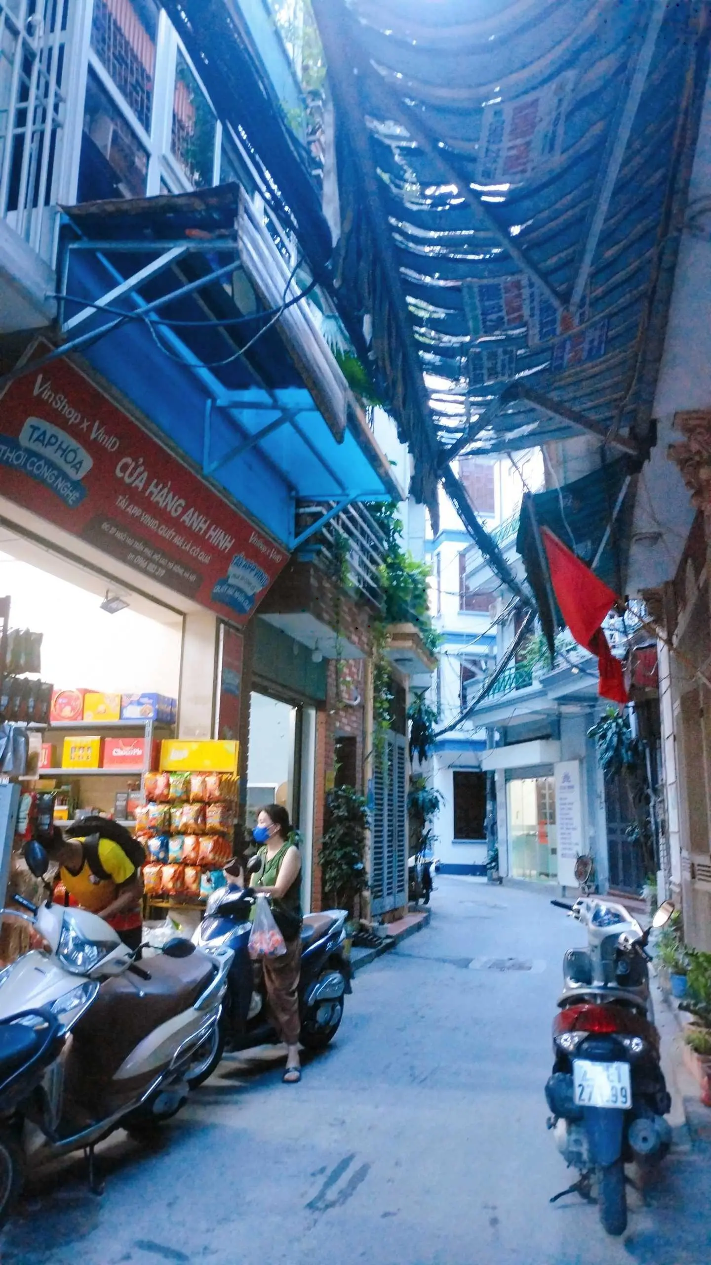 Chân ga Phùng Khoang, sát đường sắt trên cao, 60m2, 5 tầng, ô tô đỗ cửa. Giá 8 tỷ nhỉnh. Sổ đẹp