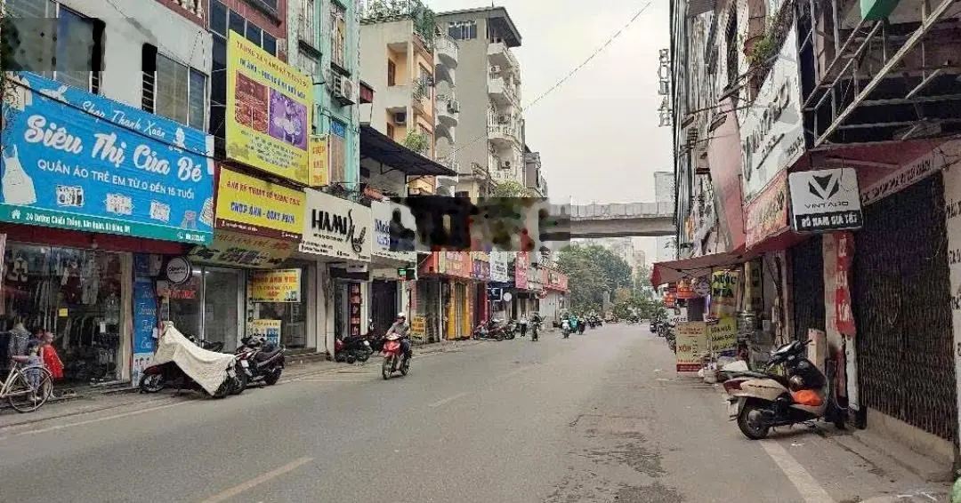 Mặt phố Chiến Thắng, Văn Quán. DT 43m 8T THANG MÁY. Giá 12.5tỷ. Lô góc, Ô tô tránh, kinh doanh