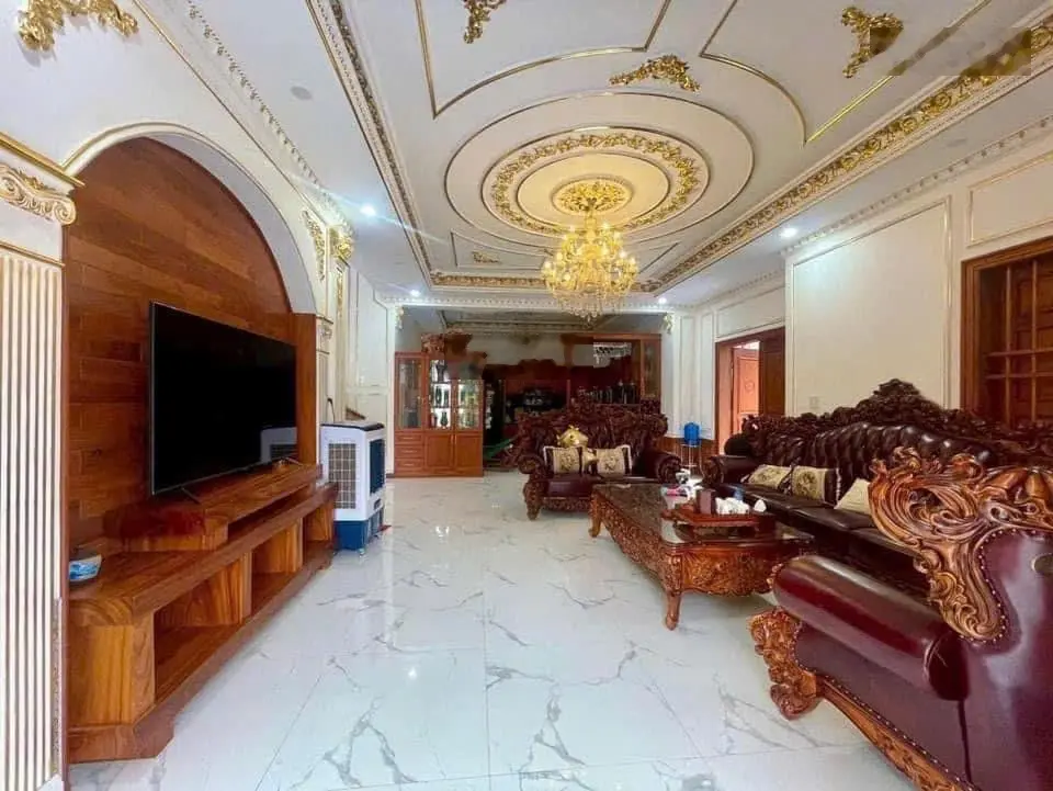 Bán Biệt thự cổ 2MT nhánh Trần Não 22x 36 (820m2) - trệt 2 lầu hướng ĐN full đồ gỗ quý - giá 85 TỶ