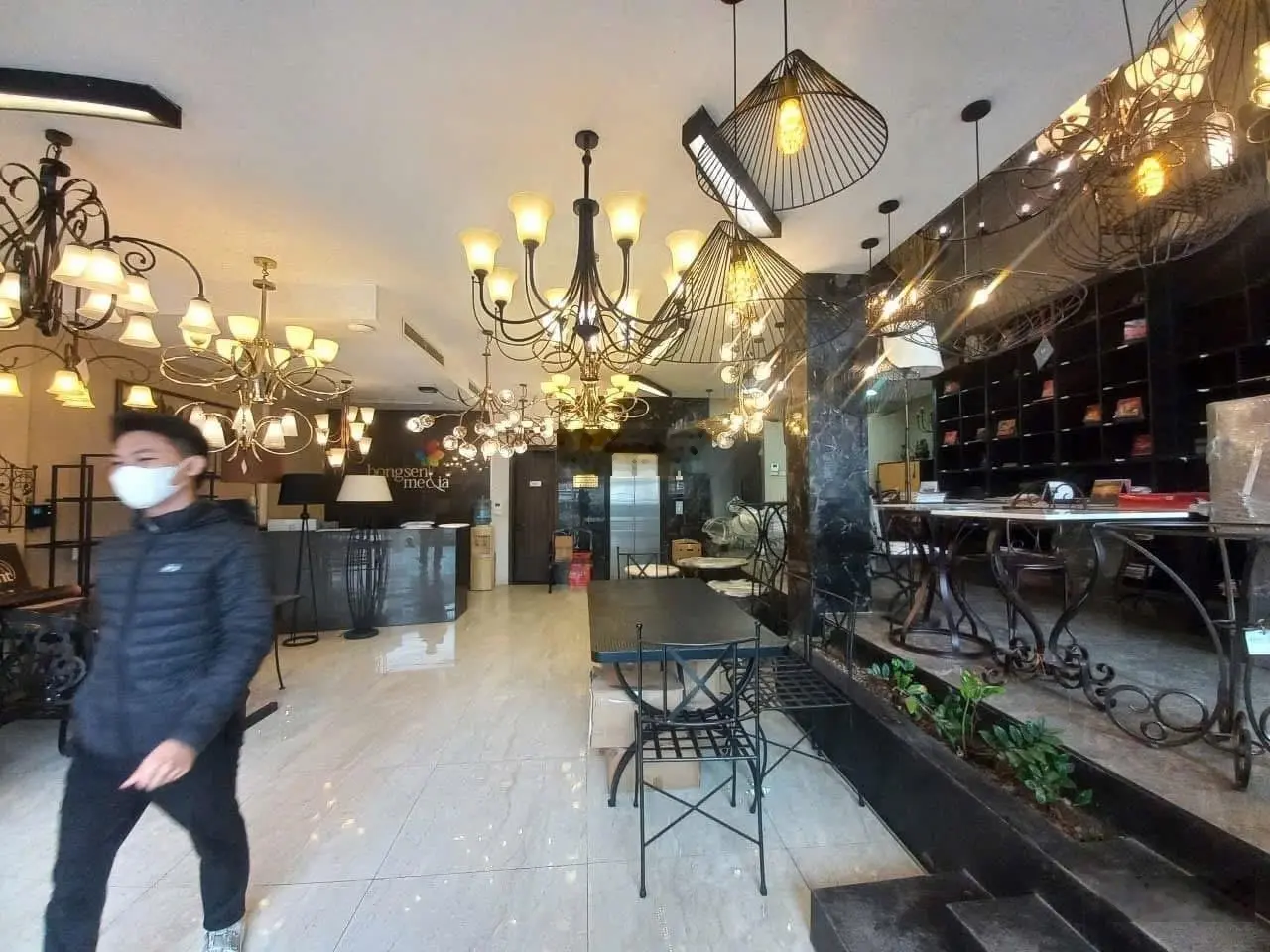 Bán Nhà Mặt Phố Đường Âu Cơ, 150 tỷ, 155 m2, Giá ưu đãi, đẹp, nhiều tiện ích