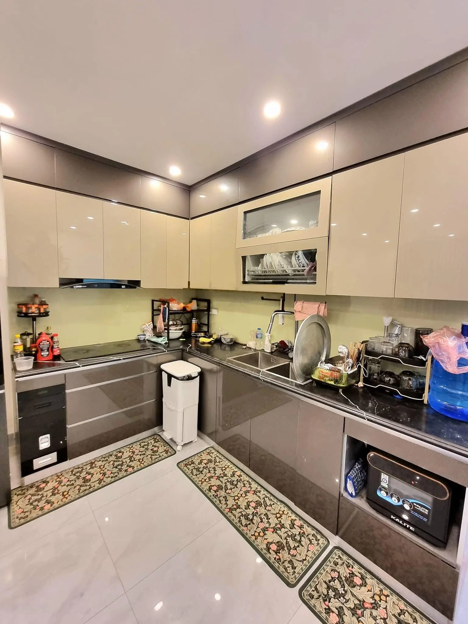 Nhà trong mơ phân lô Nguyễn Chí Thanh ôtô đỗ cửa, cách phố 30m DT 51m2, 5tầng, MT 6m, giá 18,8tỷ