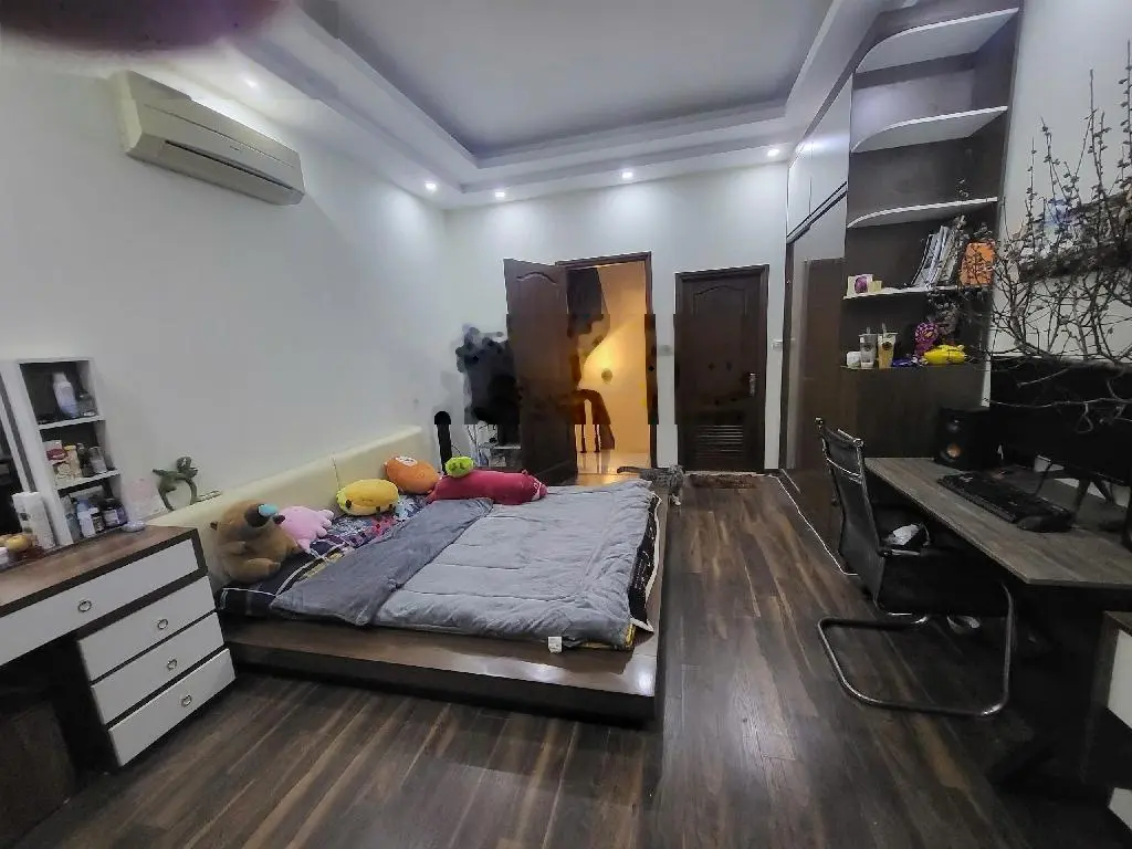 Nhà đẹp lô góc 2 mặt thoáng - mặt tiền rộng - ở KD cực tốt ,2 mặt ngõ thông ,diện tích 45 m2