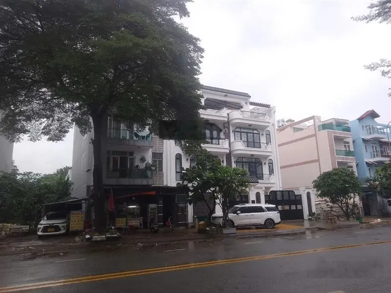 Bán nhà mặt tiền đường 4 tầng 18 phòng ngay Trung Tâm p. Bình Chiểu 170m2 13.5tỷ thu nhập 60tr/th