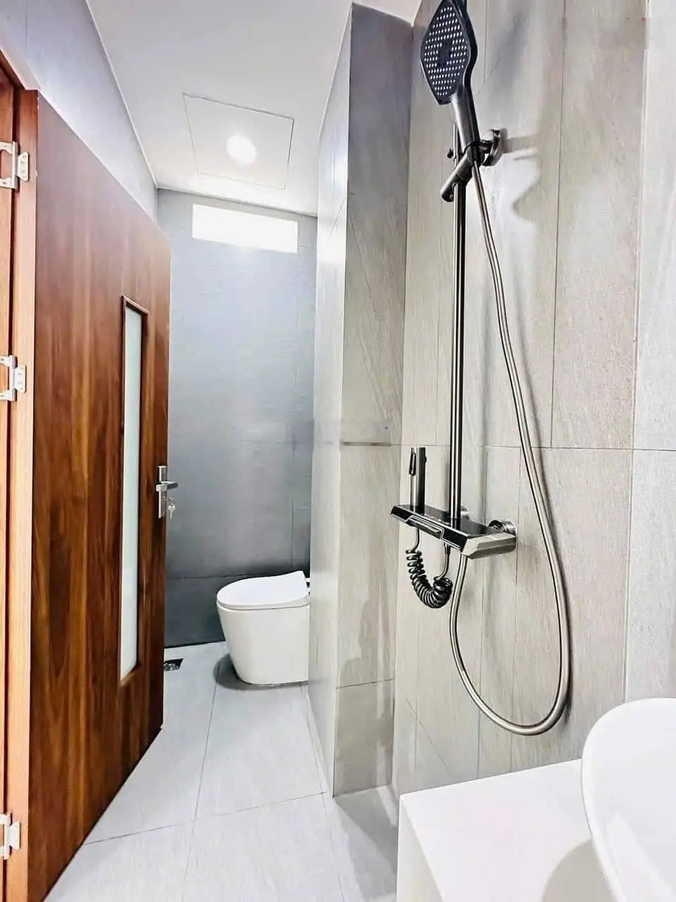 540tr có ngay nhà đẹp ngay chợ bình chánh đang cho thuê 11tr/tháng
