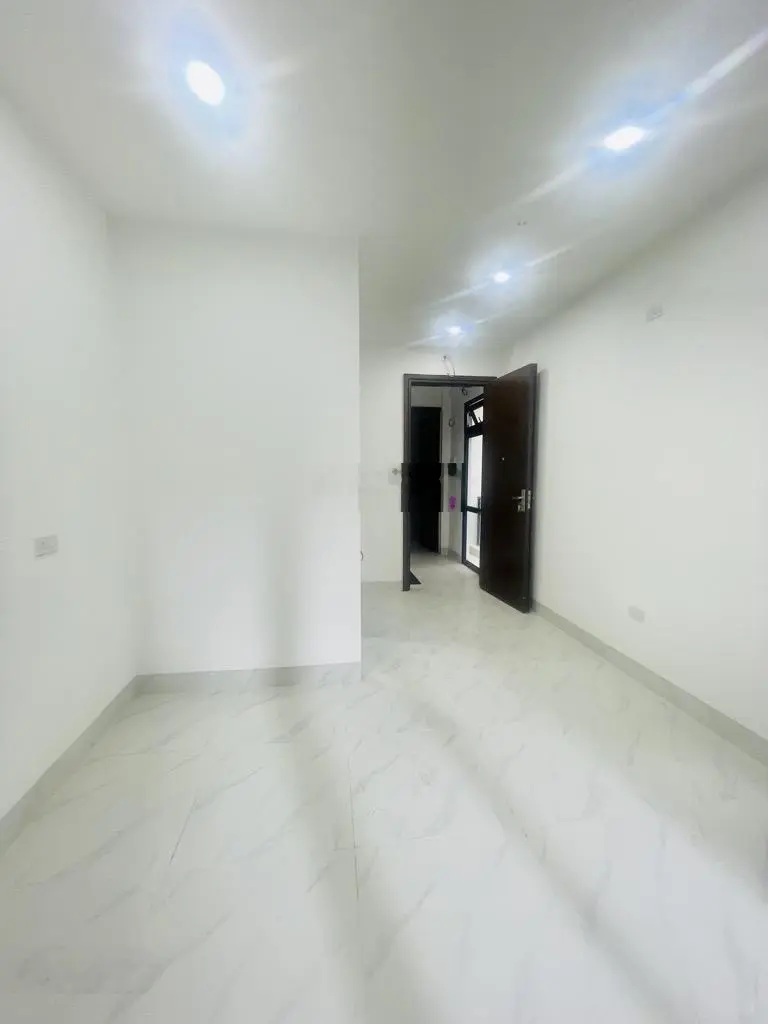 Bán nhà phố Bạch Mai - CCMN 8PN khép kín - Lô góc 3 thoáng. Giá: 7,7 tỷ. LH: 0779 548 ***