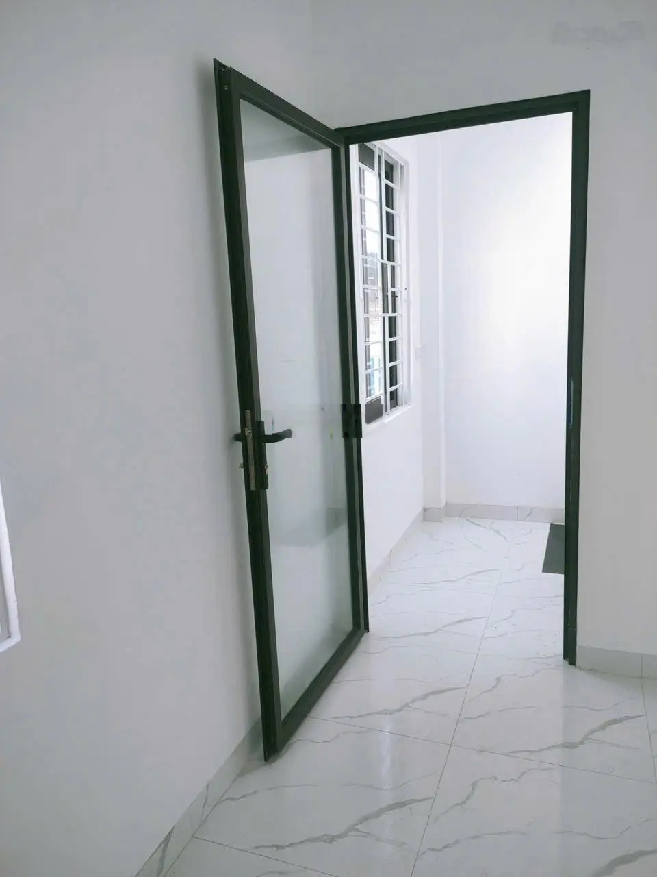 Nhỉnh 6 tỷ nhà 30m2 x 5 tầng TT phường văn quan Q Hà Đông TP Hà Nội LH 0979873188