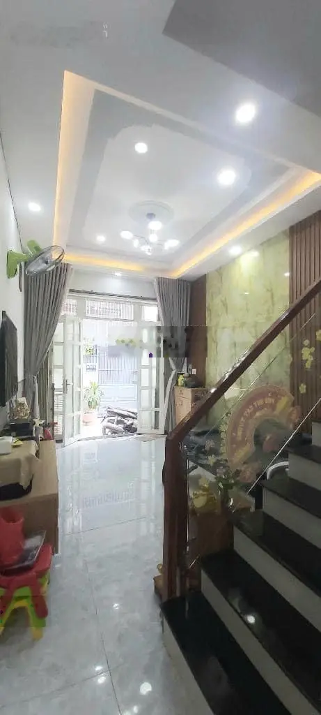 Thanh lí gấp căn nhà hẻm 5m Nguyễn Văn Đậu, Bình Thạnh, 70m2, giá 3tỷ4, sổ riêng, tiện kinh doanh