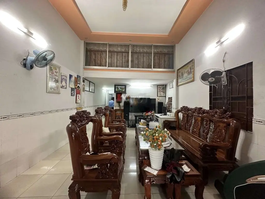 Nhà 5x20m, Hẻm Xe Hơi. Nguyễn Văn Quá, Gần Giáo Xứ Chợ Cầu