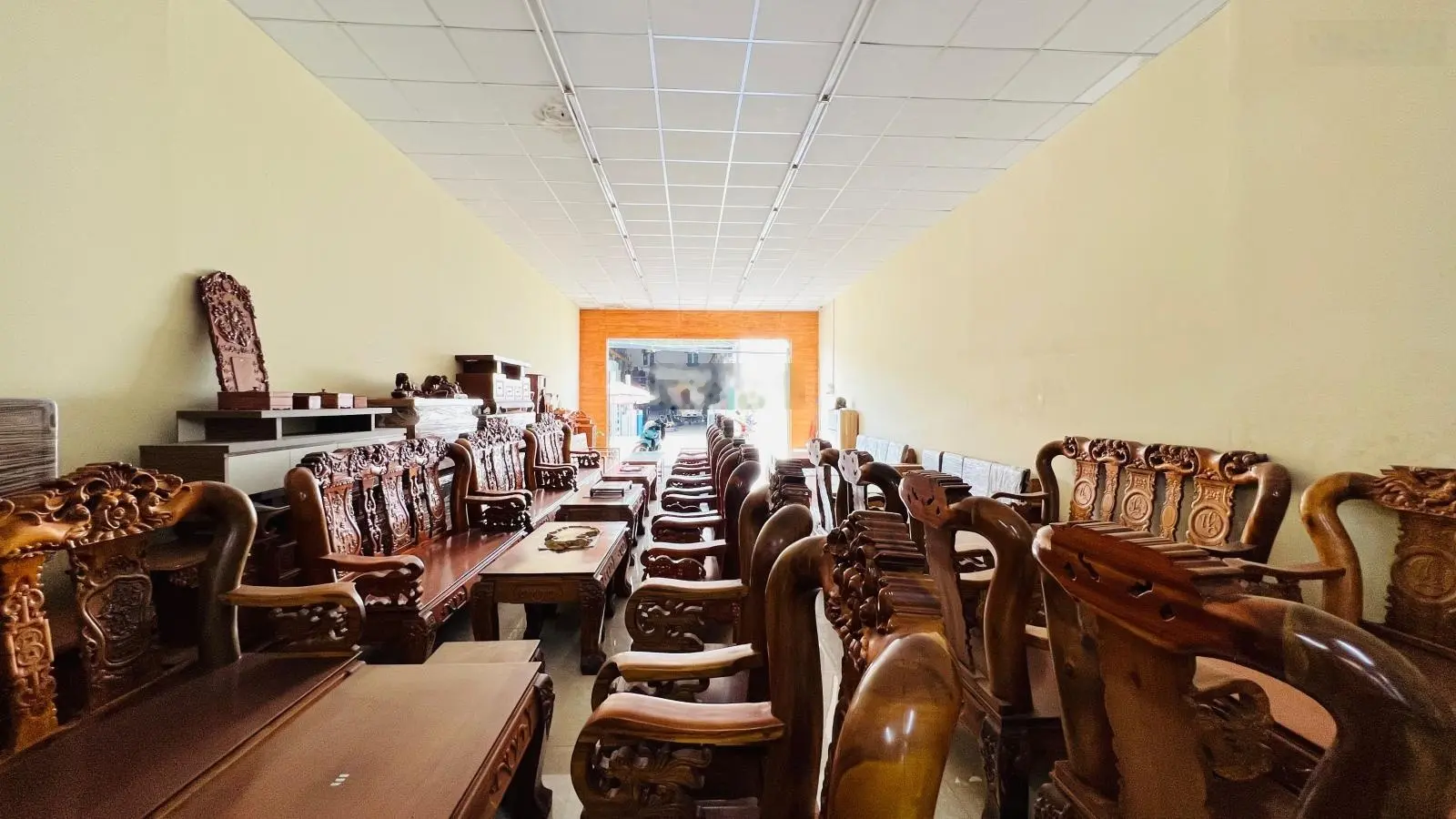 Bán nhà mặt tiền đường Lê Văn Lương, Nhà Bè, DT: 6 x 30m gần chợ 8 tỷ LH: 0906 622 ***